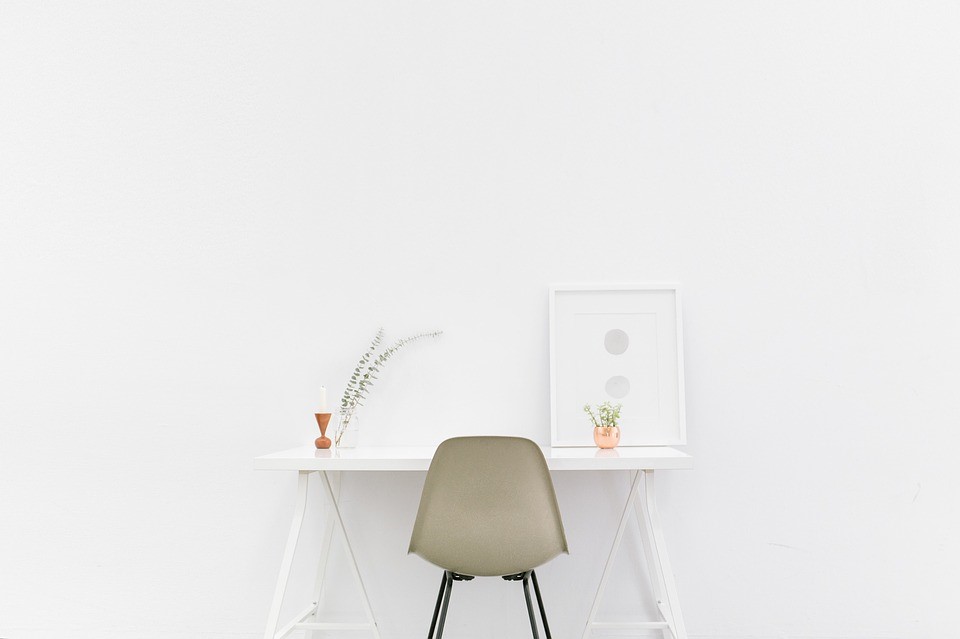 Simplistic Room Interior Design | Breast Cancer Car Donations