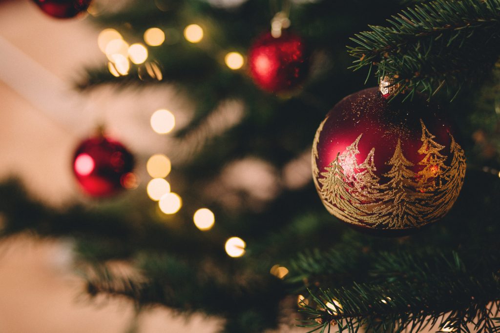 Christmas Decors on a Christmas Day | Breast Cancer Car Donations