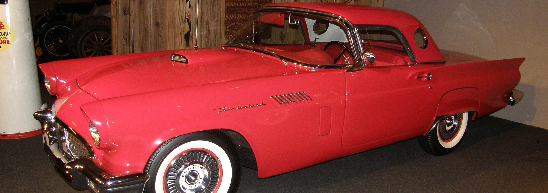 Classic Thunderbird in Columbus, Georgia | Breast Cancer Car Donations