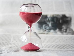 Hour Glass with Pink Sand | Breast Cancer Car Donations