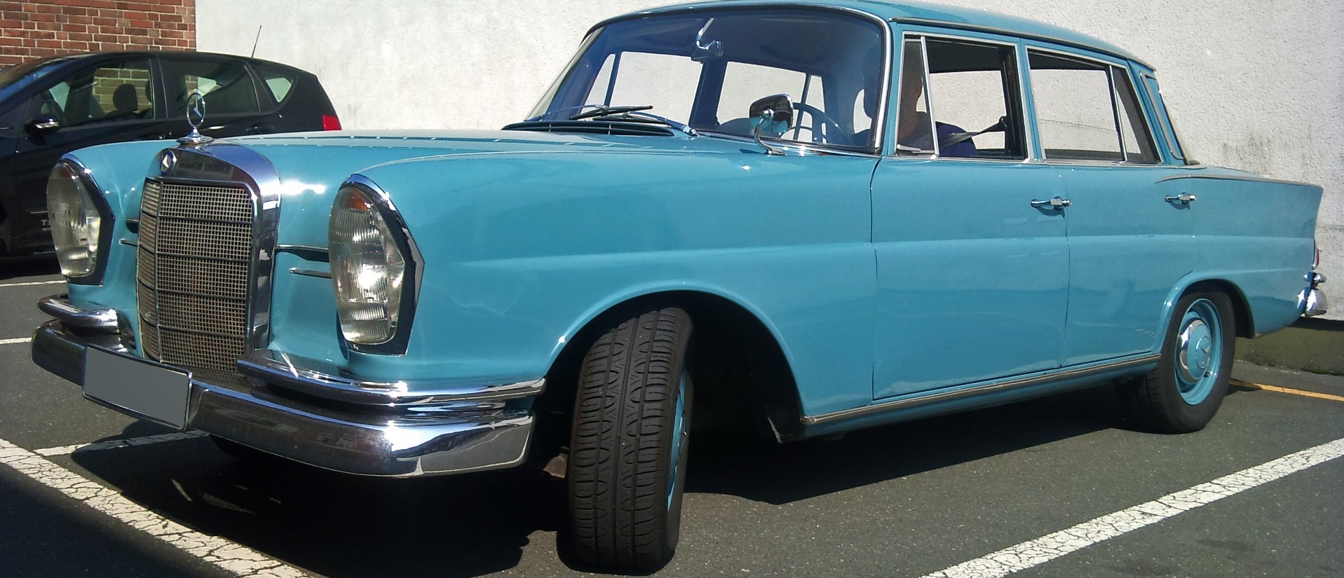 Classic Oldtimer Mercedes in Spokane, Washington | Breast Cancer Car Donations