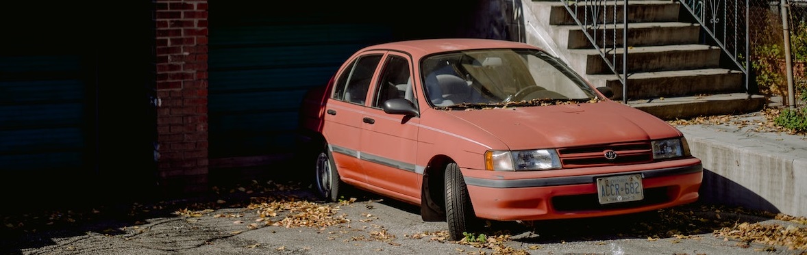 Rundown car parked | Breast Cancer Car Donations