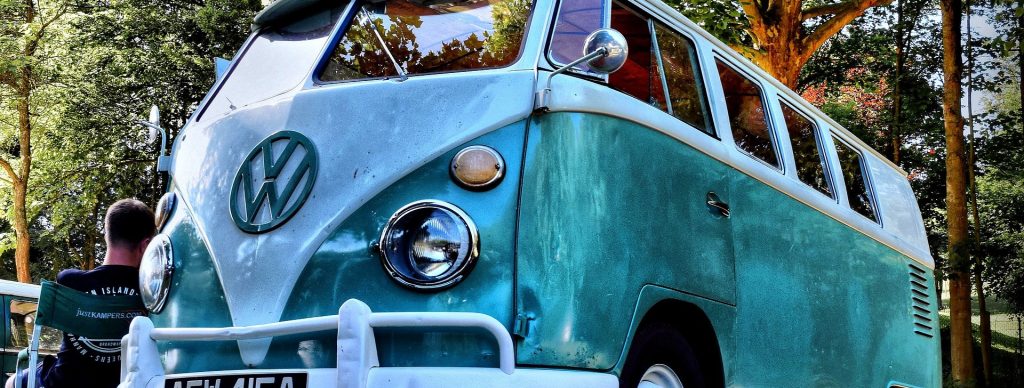 Old Volkswagen Bus in Pompano Beach | Breast Cancer Car Donations
