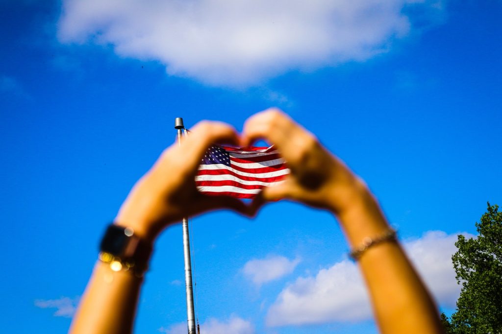 Heart Sign and the US Flag | Breast Cancer Car Donations