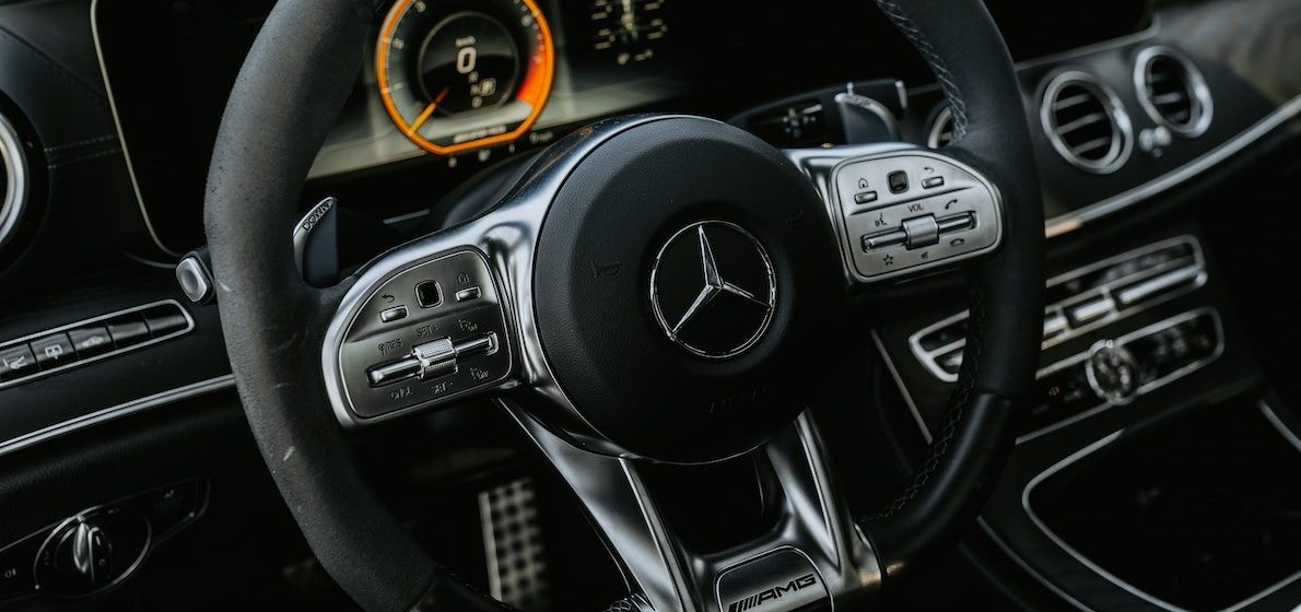 Picture of Steering Wheel in Mercedes | Breast Cancer Car Donations