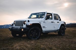 White Jeep Wrangler | Breast Cancer Car Donations