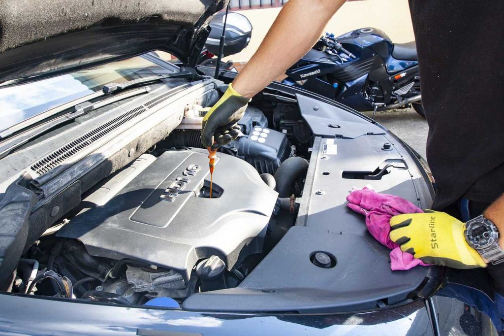 Essential Fluids in Your Car | Breast Cancer Car Donations