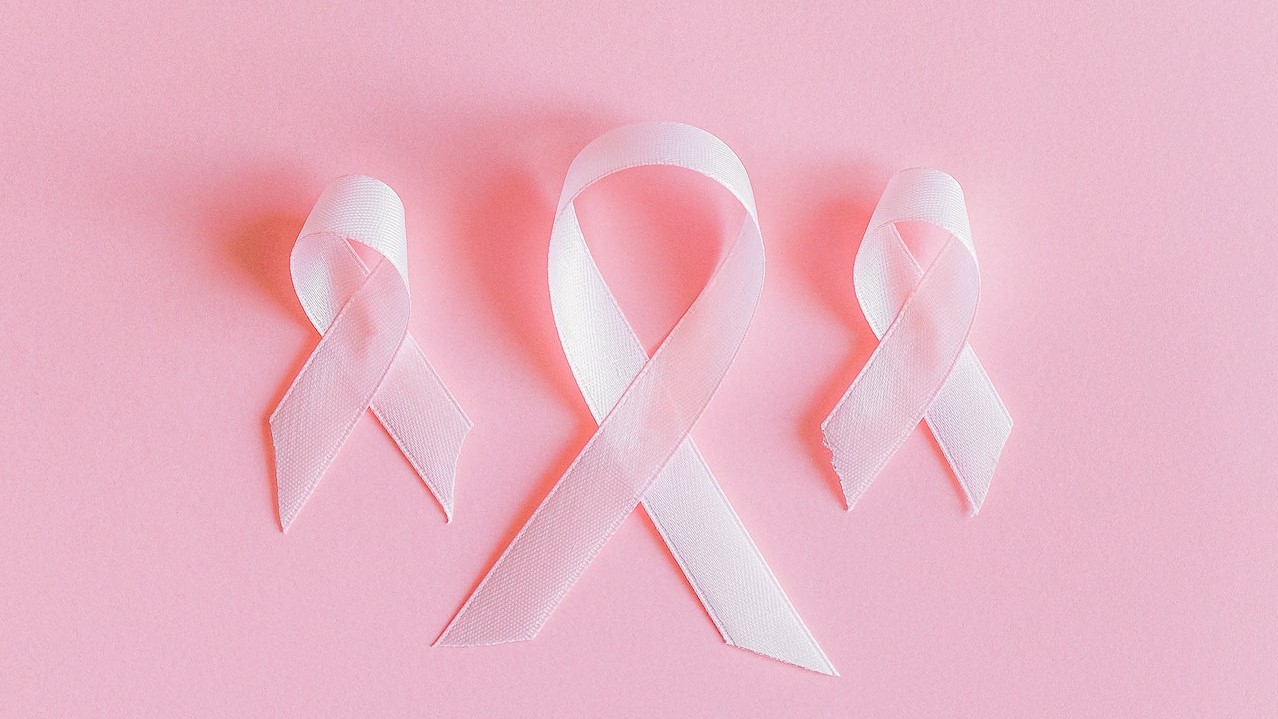 Pink ribbons | Breast Cancer Car Donations