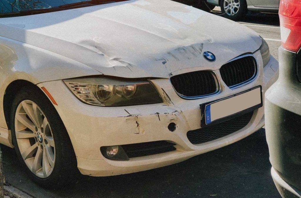 Solutions for Fixing Minor Car Dents | Breast Cancer Car Donations