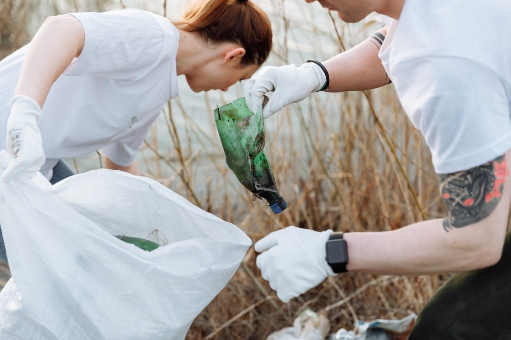Ways to Keep Your Community Clean and Green | Breast Cancer Car Donations