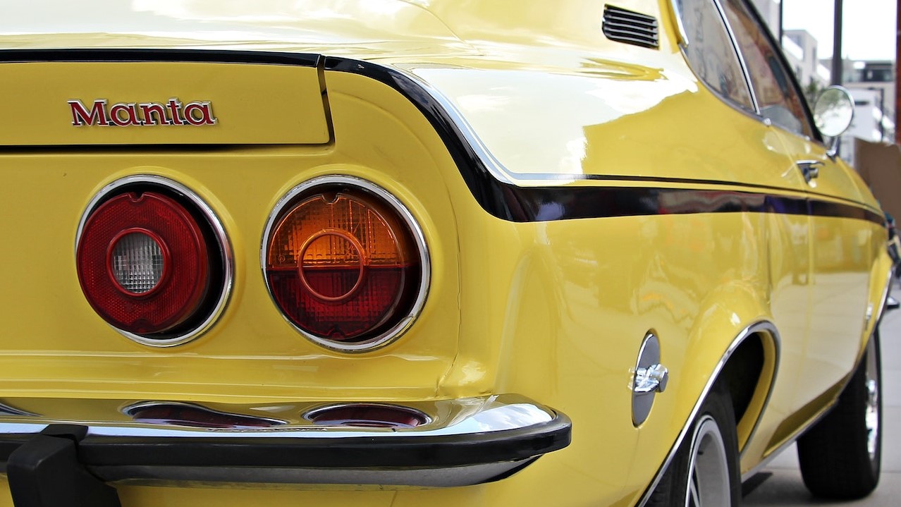 Yellow and Black Muscle Car Parked during Daytime | Breast Cancer Car Donations