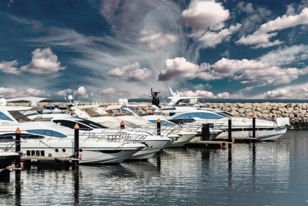 How to Charter a Yacht | Breast Cancer Car Donations