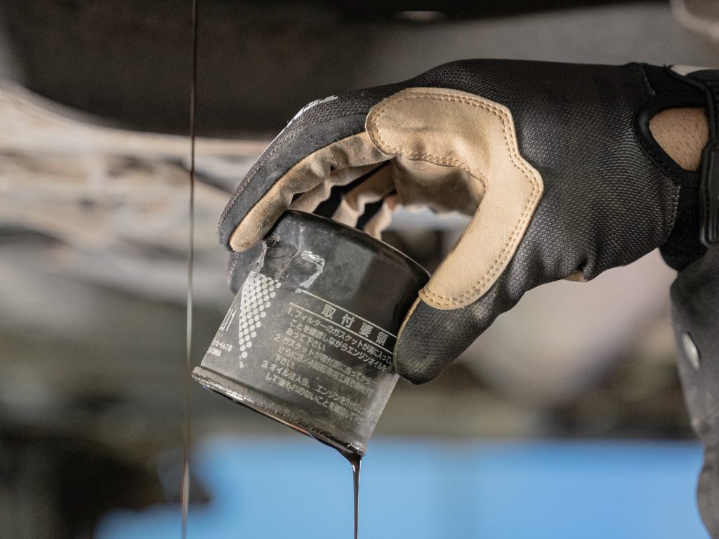 Possible Causes of a Sudden Loss of Engine Oil | Breast Cancer Car Donations