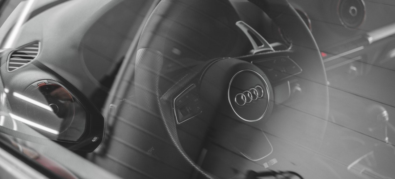 Black Audi Steering Wheel | Breast Cancer Car Donations