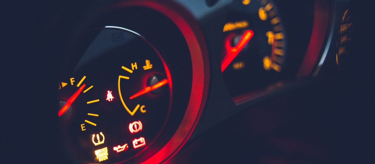 Understanding Your Car’s Emergency Lights | Breast Cancer Car Donations