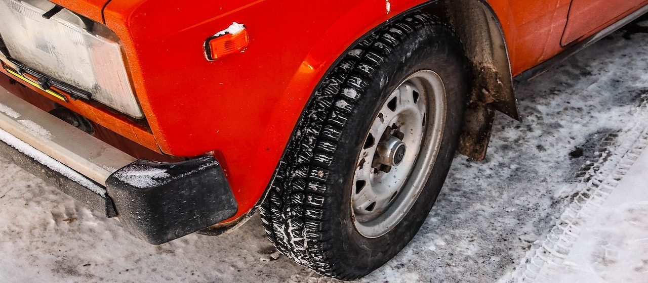 Winter Tires vs. All-Season Tires - What’s the Difference Between Them | Breast Cancer Car Donations