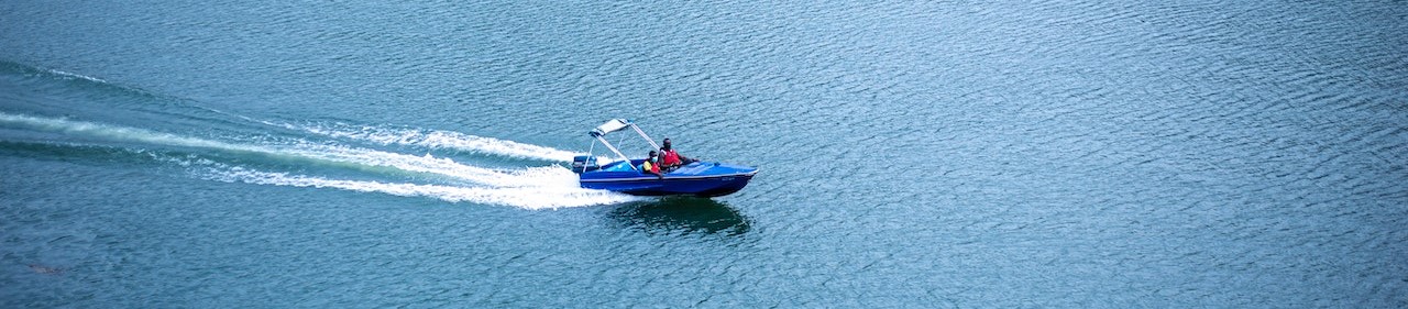 Blue Ski boat | Breast Cancer Car Donations