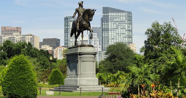 Boston City Statue | Breast Cancer Car Donations