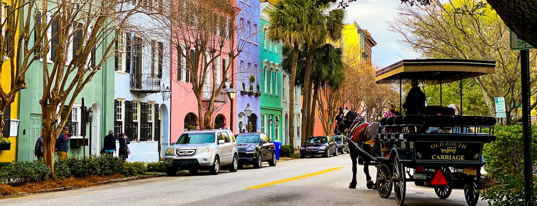 Colorful Building in Charleston | Breast Cancer Car Donations