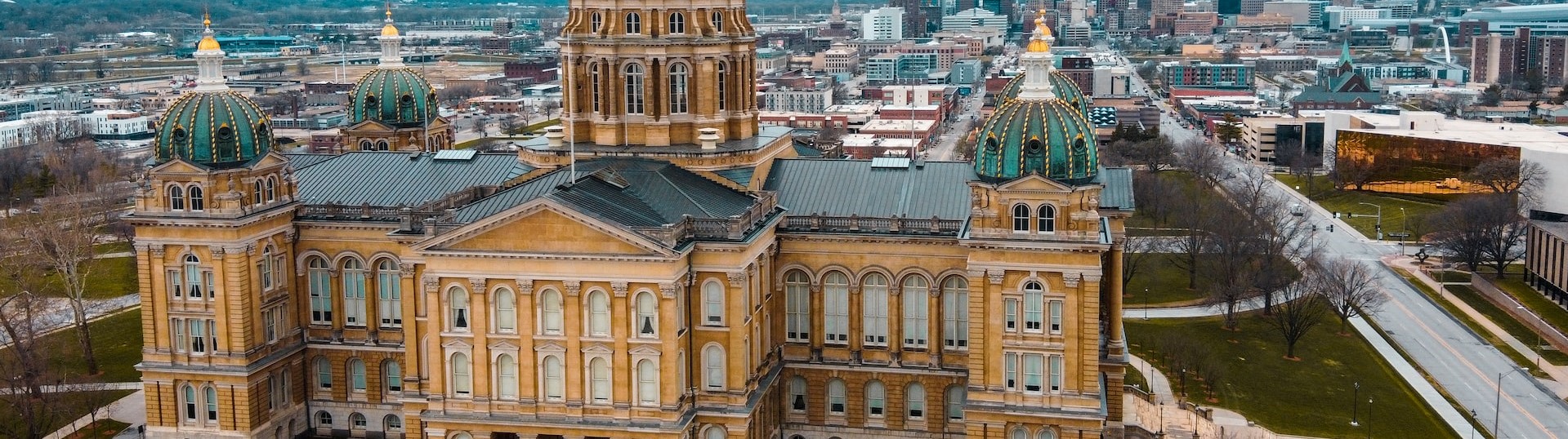 Des Moines Capitol Building in Iowa | Breast Cancer Car Donations