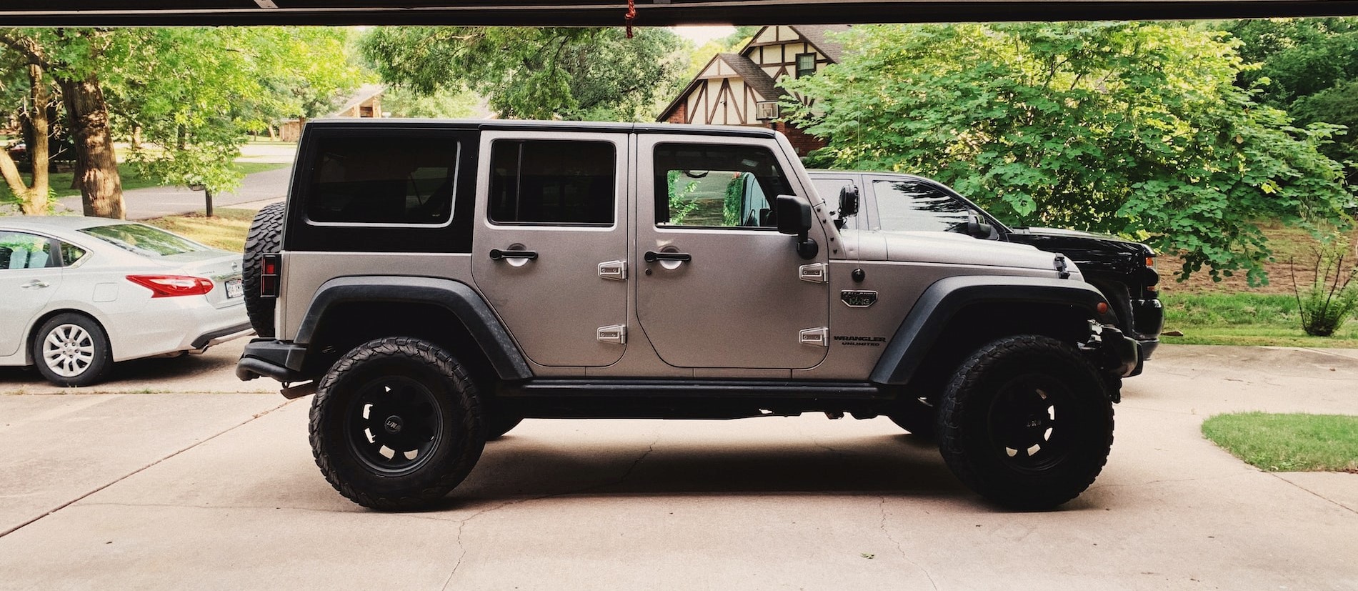 Gray Jeep Wrangler | Breast Cancer Car Donations