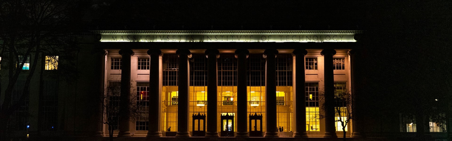 The great dome at night | Breast Cancer Car Donations