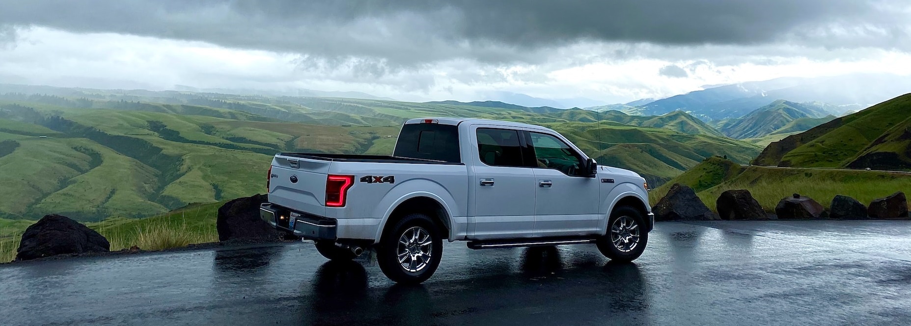 White pick up truck parked | Breast Cancer Car Donations