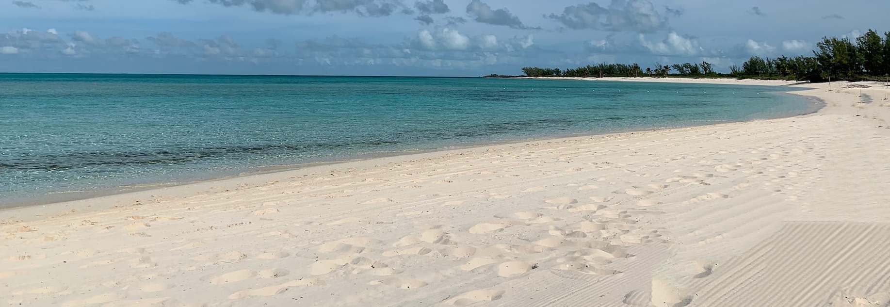 White sand beach in Florida | Breast Cancer Car Donations