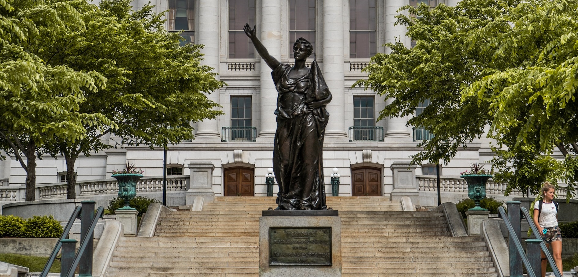 Winsconsin State capitol | Breast Cancer Car Donations