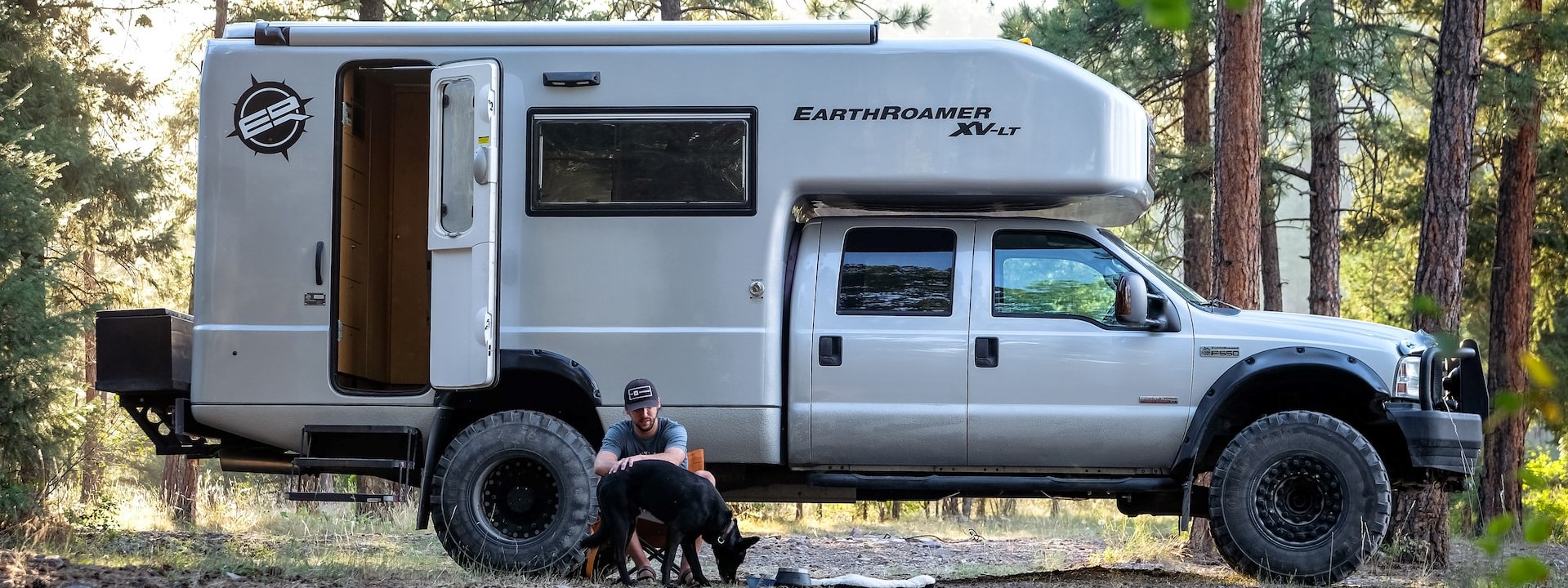 white and brown rv trailer photo | Breast Cancer Car Donations